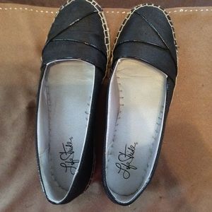 Black flats life stride